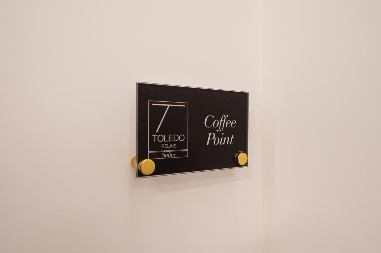Toledo Relais Suites - By Pera Rooms Collection Naples Luaran gambar